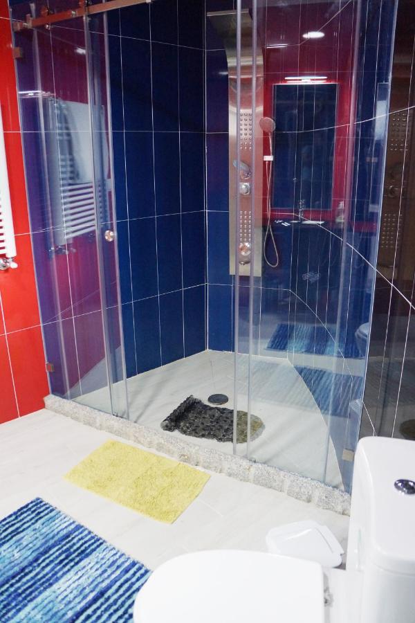 Casinha Das Bonecas - Casa Com Piscina Privada Aveiro Eksteriør bilde