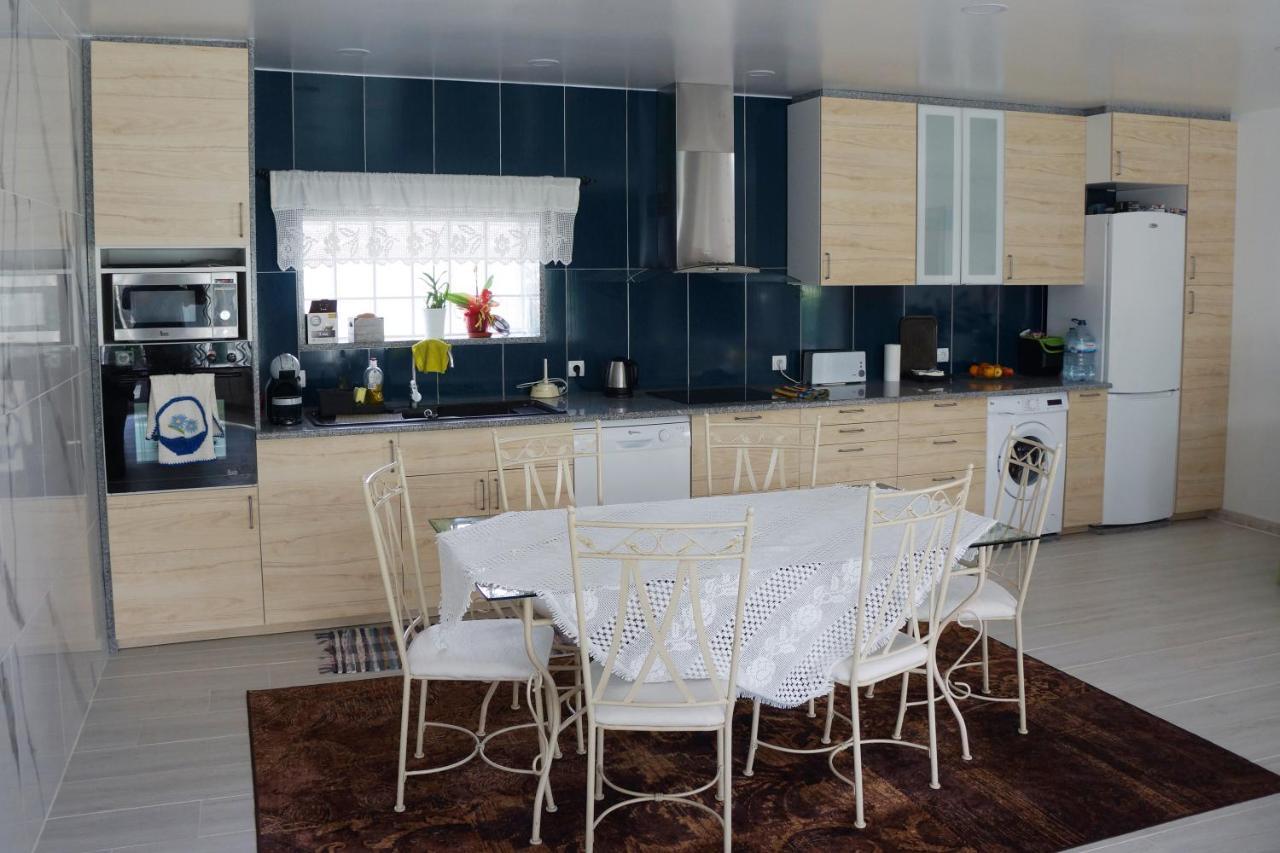 Casinha Das Bonecas - Casa Com Piscina Privada Aveiro Eksteriør bilde