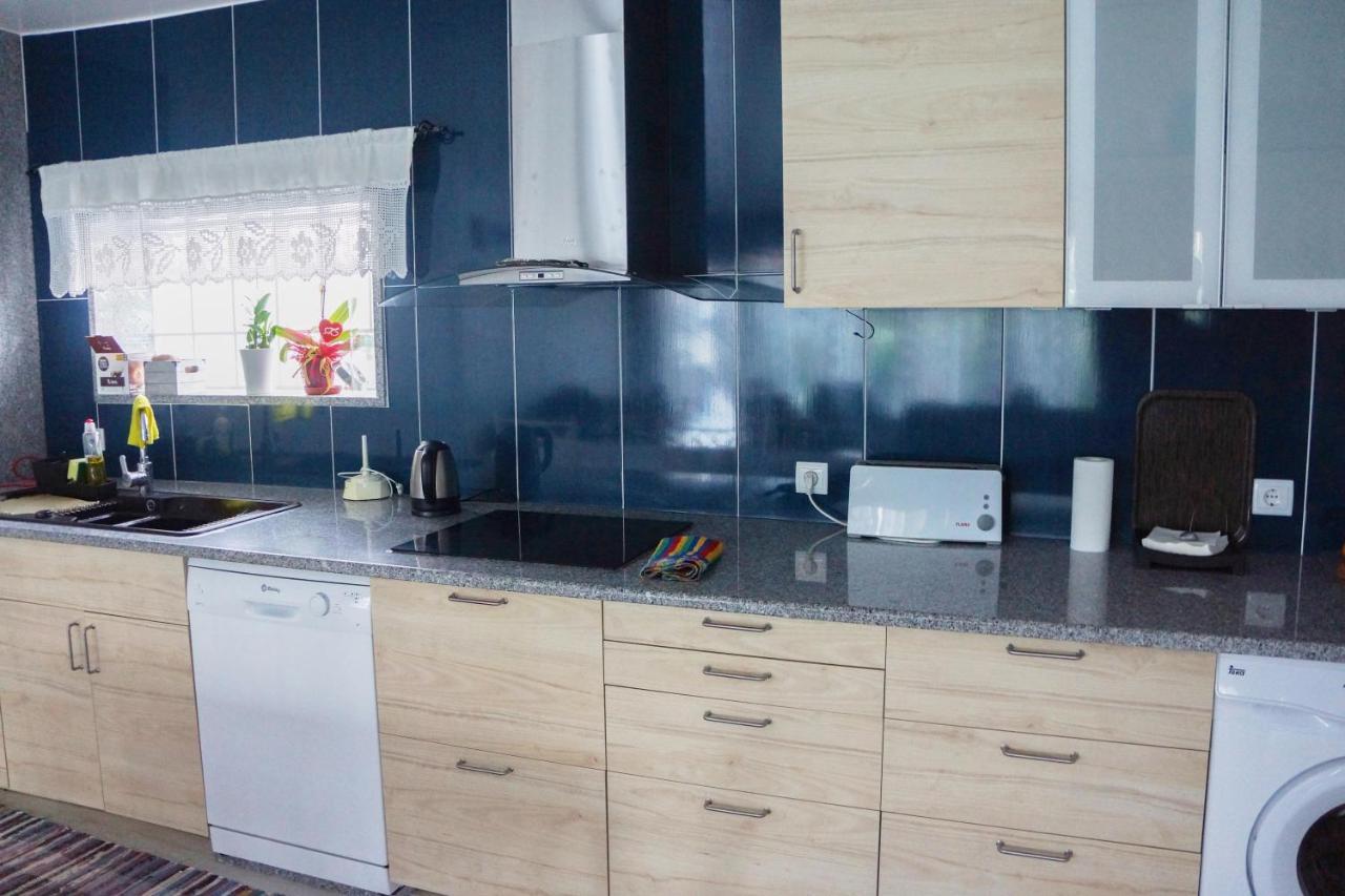 Casinha Das Bonecas - Casa Com Piscina Privada Aveiro Eksteriør bilde
