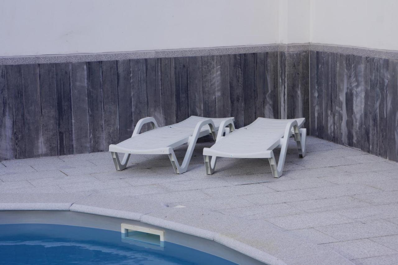 Casinha Das Bonecas - Casa Com Piscina Privada Aveiro Eksteriør bilde