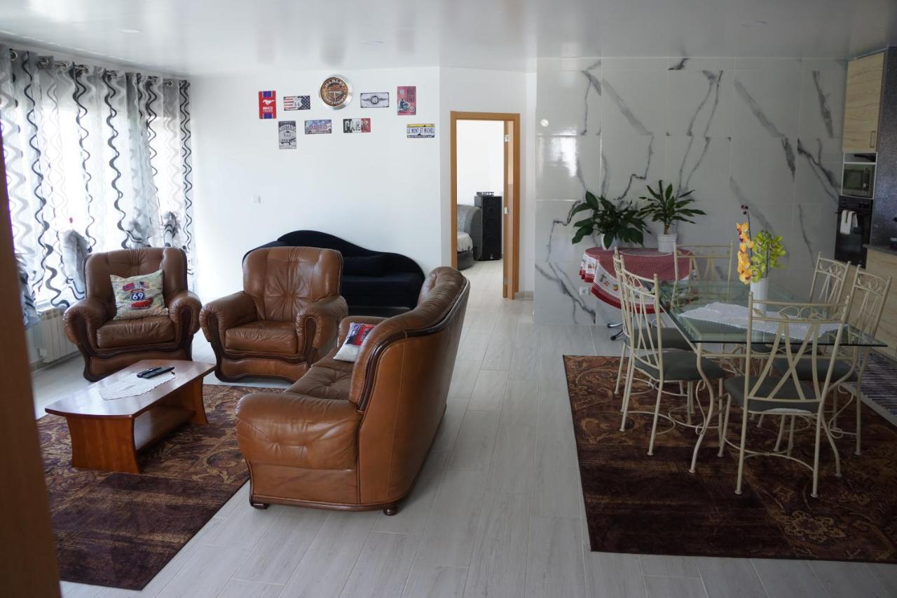 Casinha Das Bonecas - Casa Com Piscina Privada Aveiro Eksteriør bilde