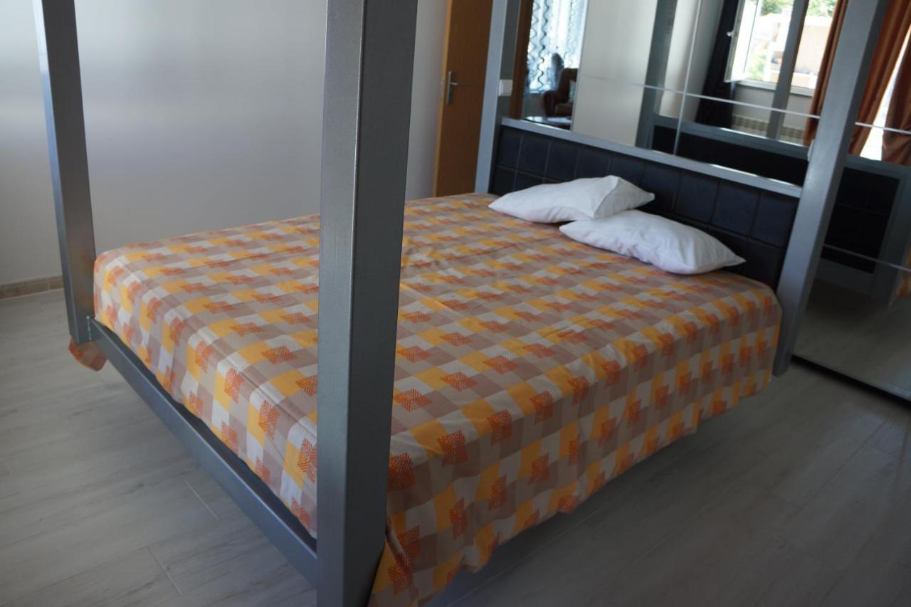 Casinha Das Bonecas - Casa Com Piscina Privada Aveiro Eksteriør bilde