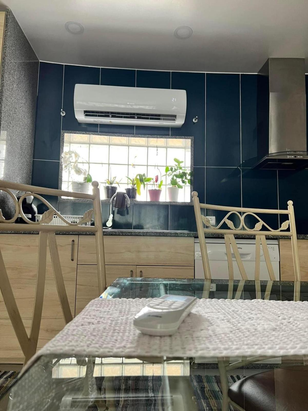 Casinha Das Bonecas - Casa Com Piscina Privada Aveiro Eksteriør bilde